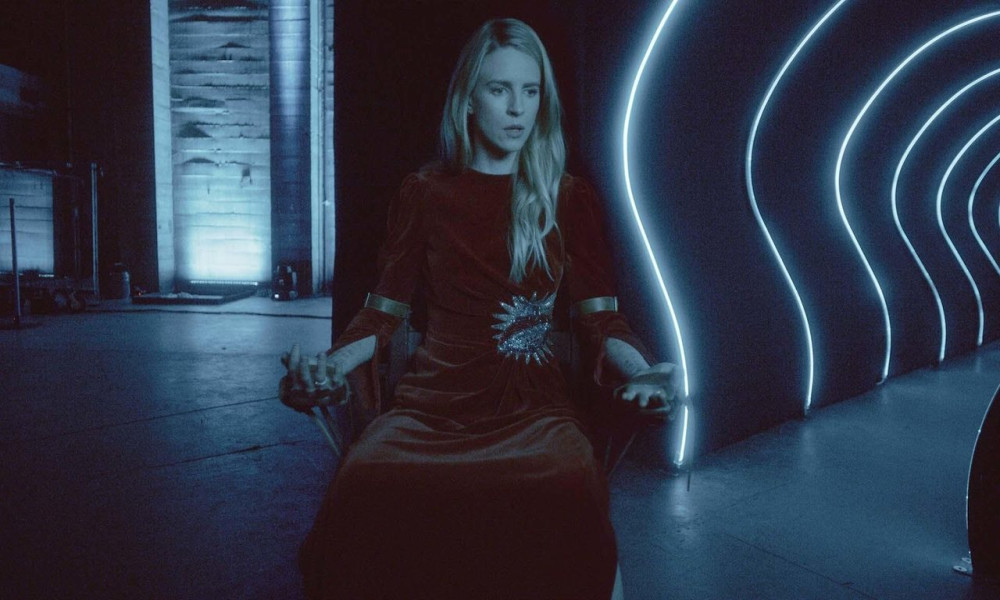 The OA (S2E4)
